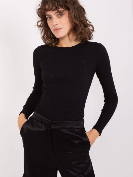 Effortless Chic Striped Cotton Blouse Long Sleeves Fitted Silhouette Everyday Style (188140)