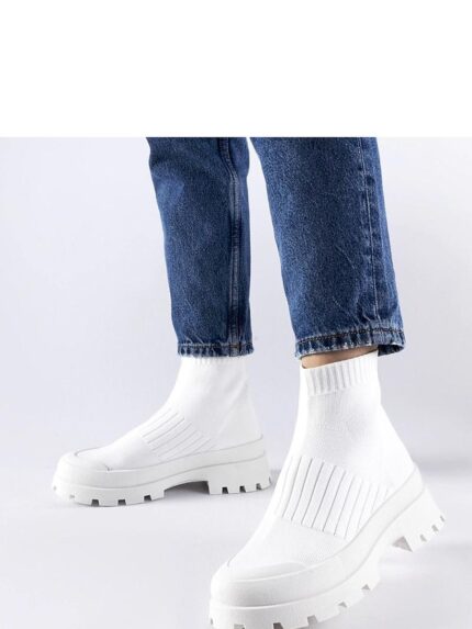 Ultra Comfortable White Varden Sneakers Perfect Spring Summer Style (207606)