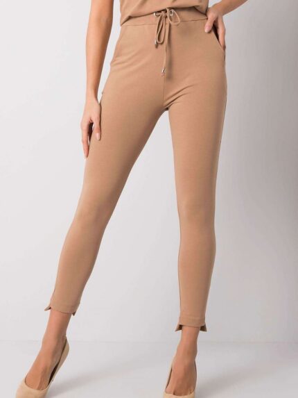 Ultra Comfortable Tapered Leg Sweatpants with Side Pockets and Waist Tie (167315)