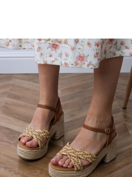 Elegant Classic Buckle Sandals Summer Comfort Style High Heel (213411)